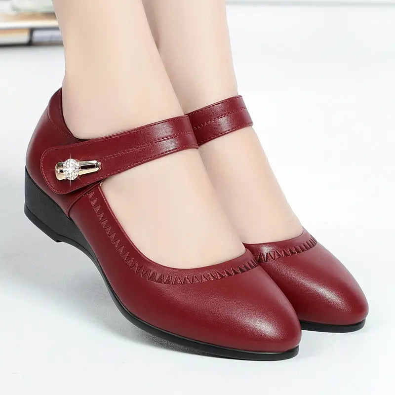 Elegant Mid-Heel Comfort Shoes
