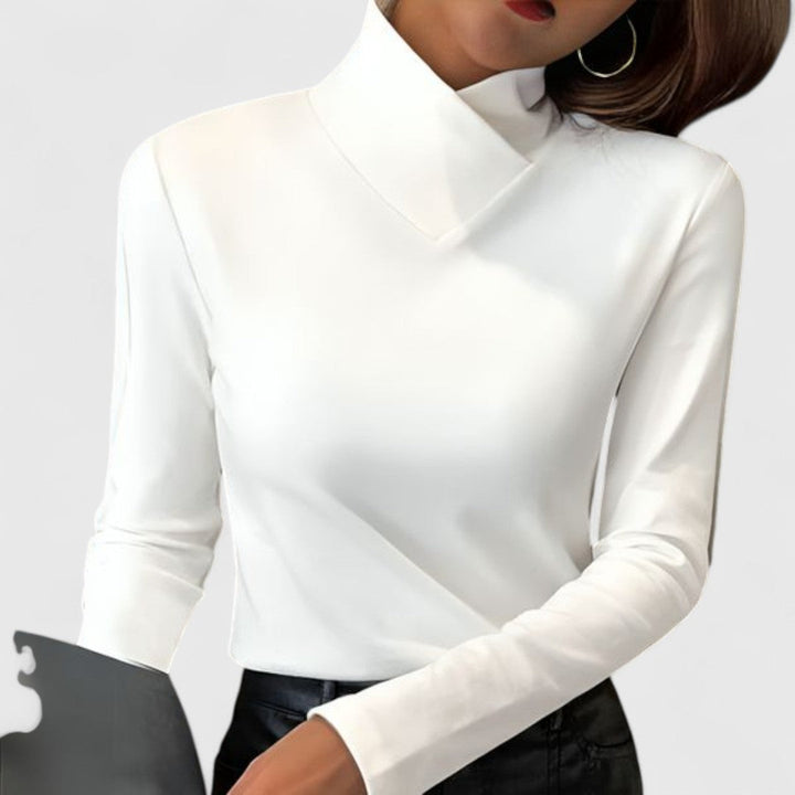 Elegant Turtleneck Fit