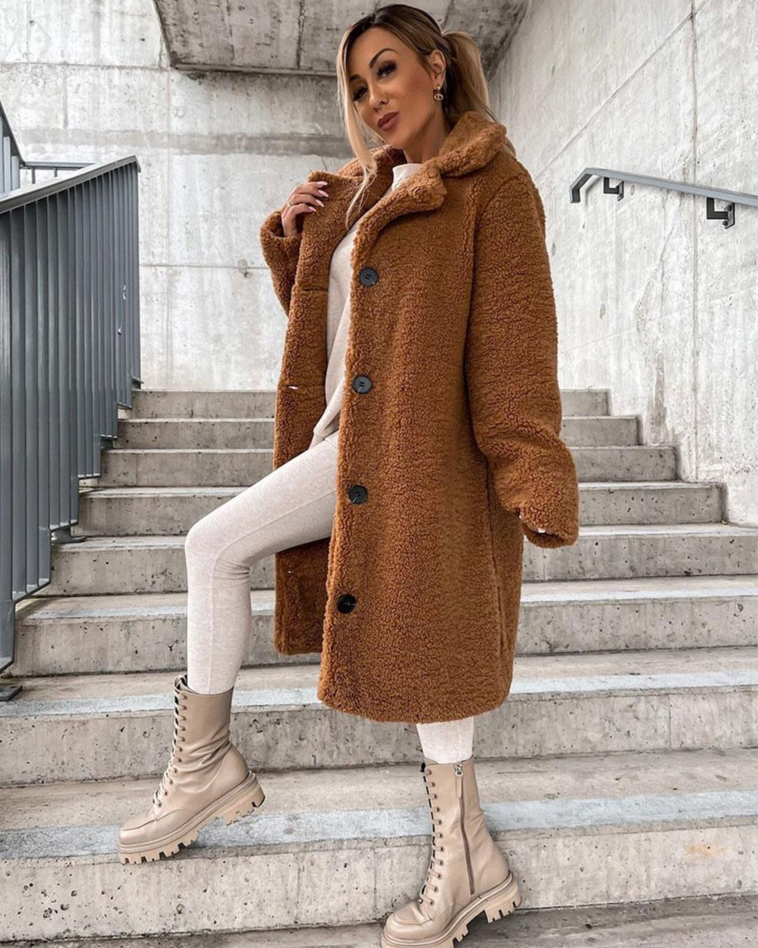 SUPREME SOFT TEDDY COAT