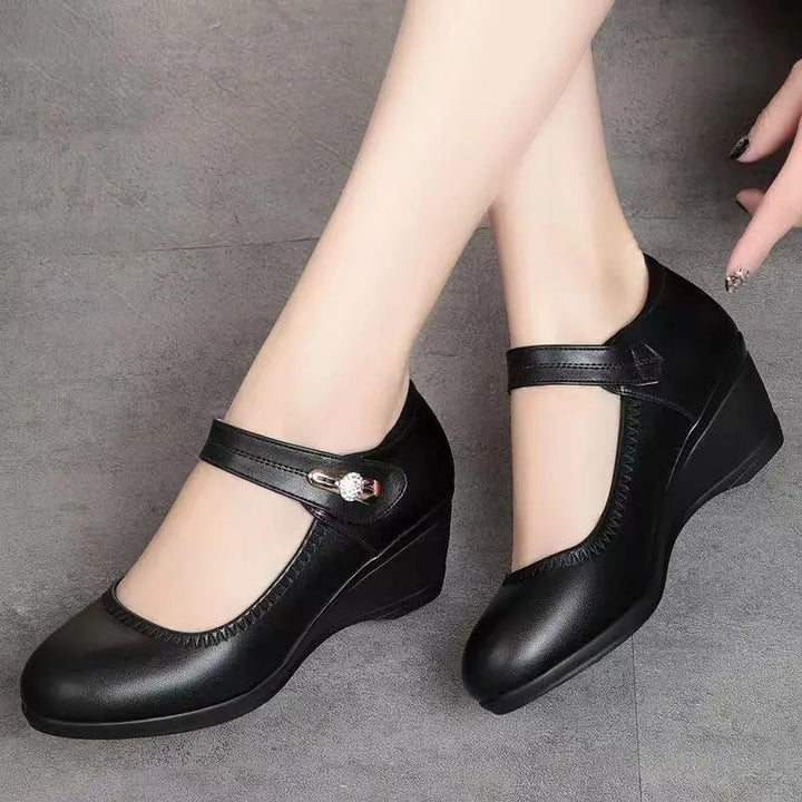 Elegant Mid-Heel Comfort Shoes