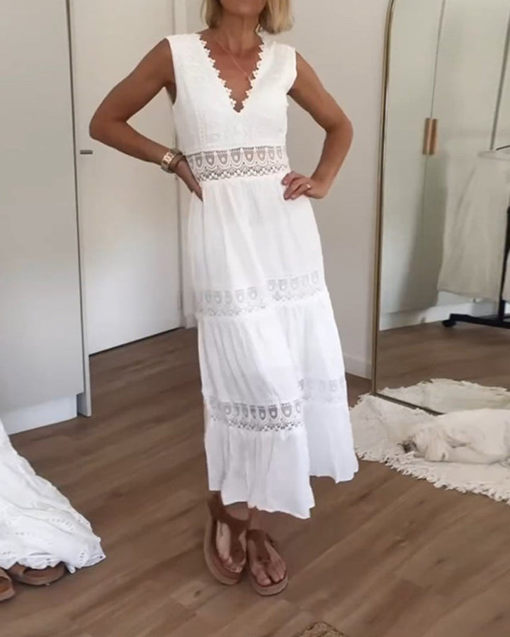 Aurelie™ | Elegant Lace V-Neck Midi Dress