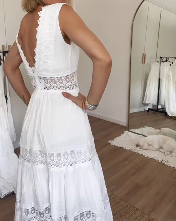 Aurelie™ | Elegant Lace V-Neck Midi Dress
