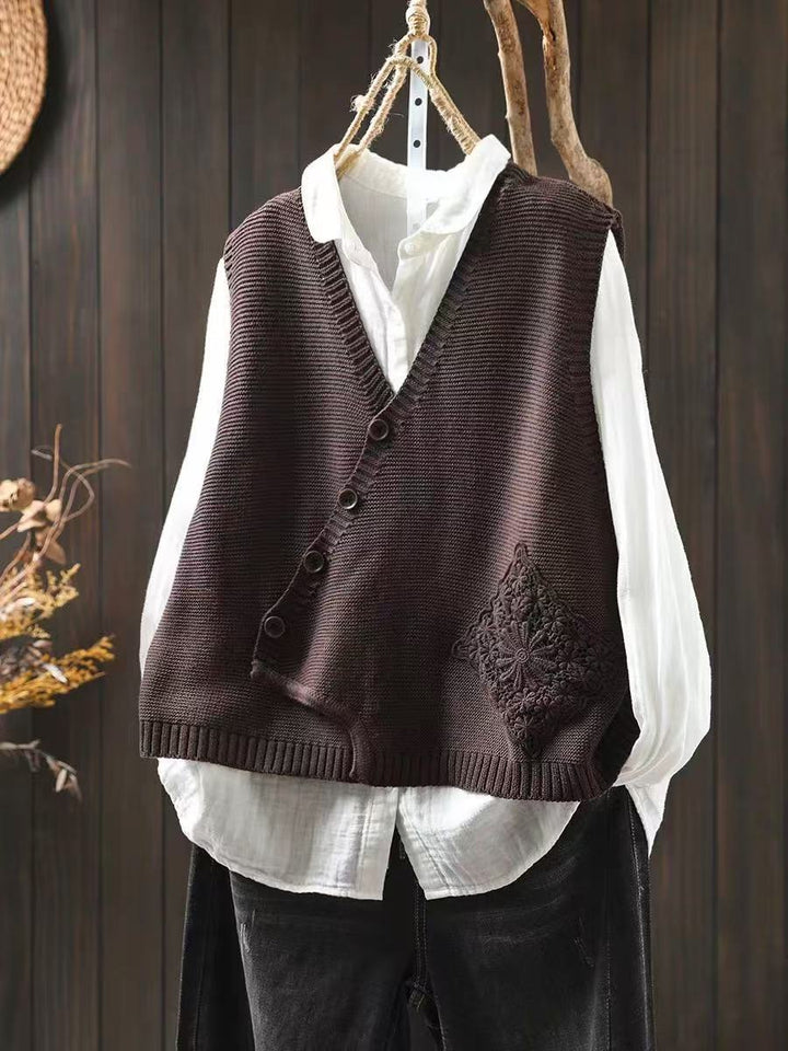 KNIT VEST