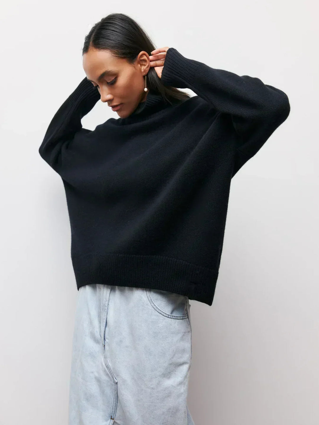 Elegant Oversized Turtleneck Knit Sweater