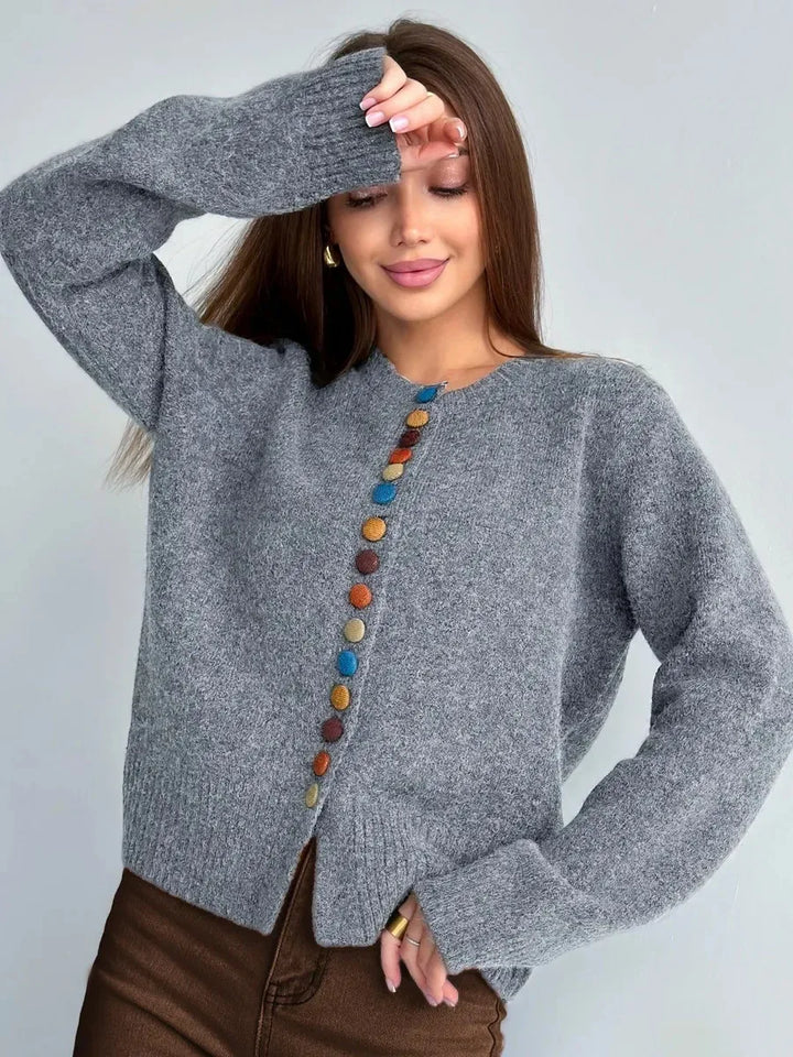 BUTTON-ACCENT CARDIGAN